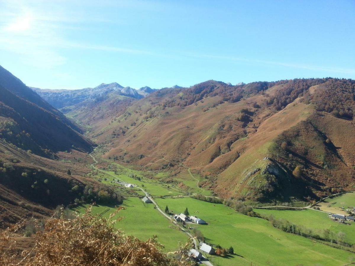 Gite De Montagne Du Plateau De Lhers- Accueil Randonneurs Accous المظهر الخارجي الصورة